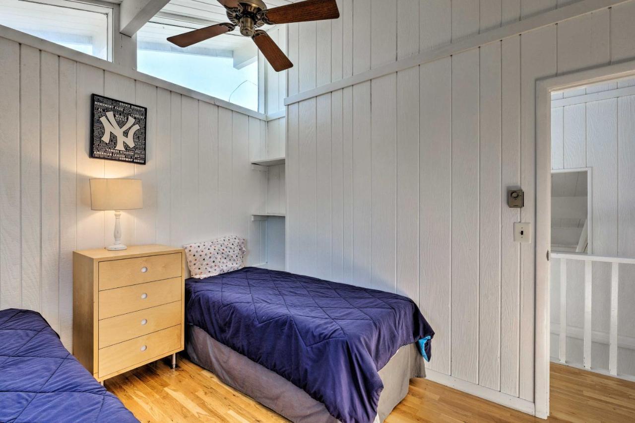 Westhampton Beach Home With Deck And Ocean Views! Luaran gambar